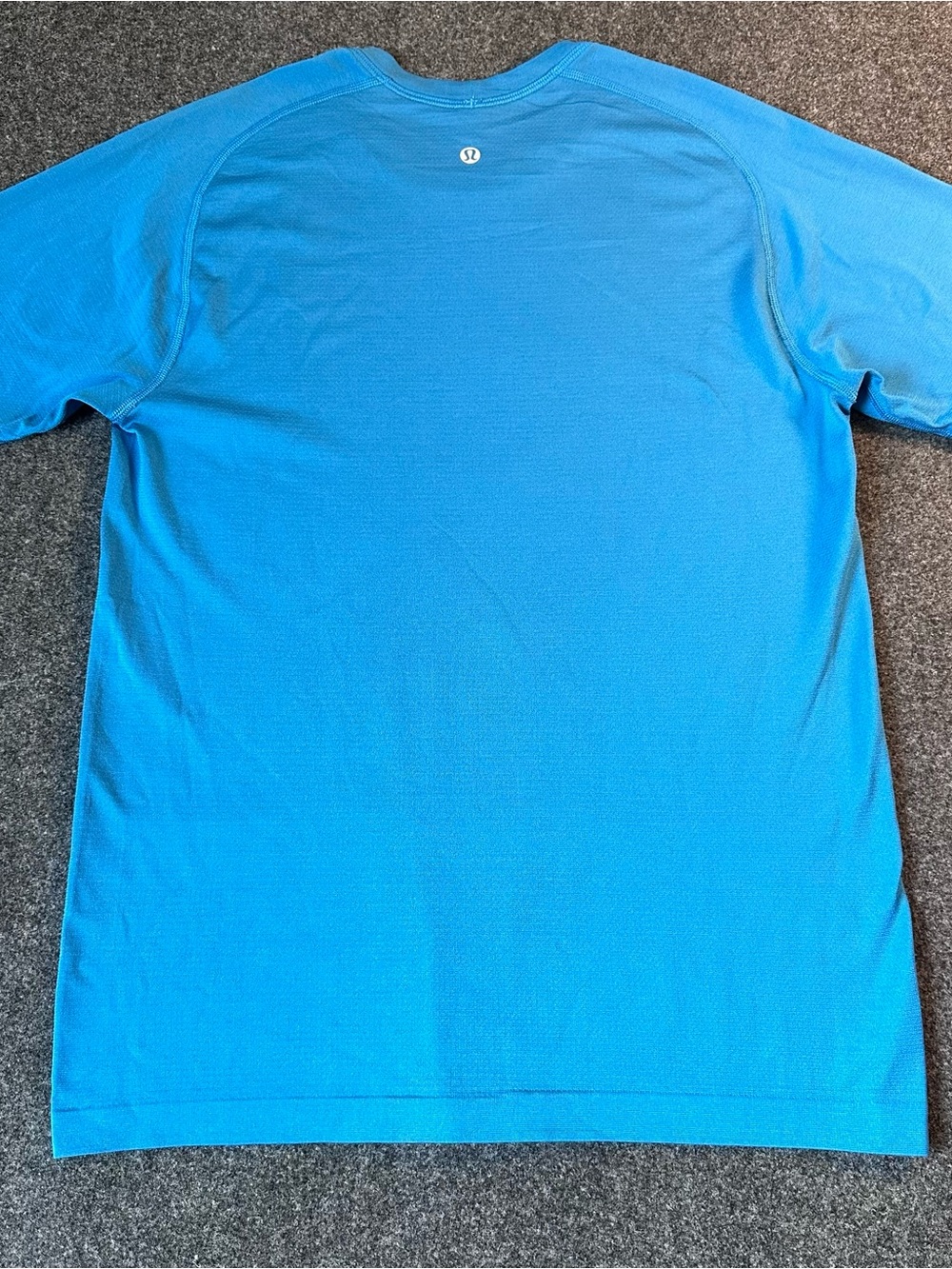 Lululemon Athletica Metal Vent Tech